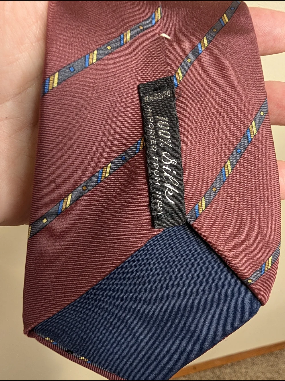 Geoffrey Beene Tie‎ Burgundy Regimental Stripe 100% Silk Imported from Italy